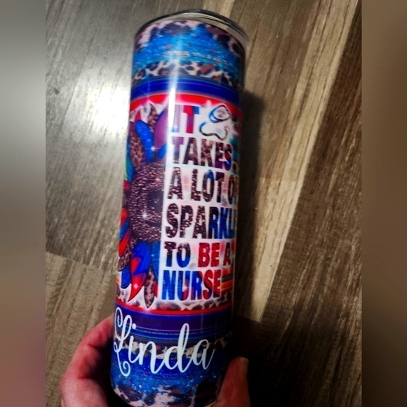 LINDA Customized  It Takes A Lot Of Sparkle To Be A Nurse Custom Cup - Picture 1 of 5
